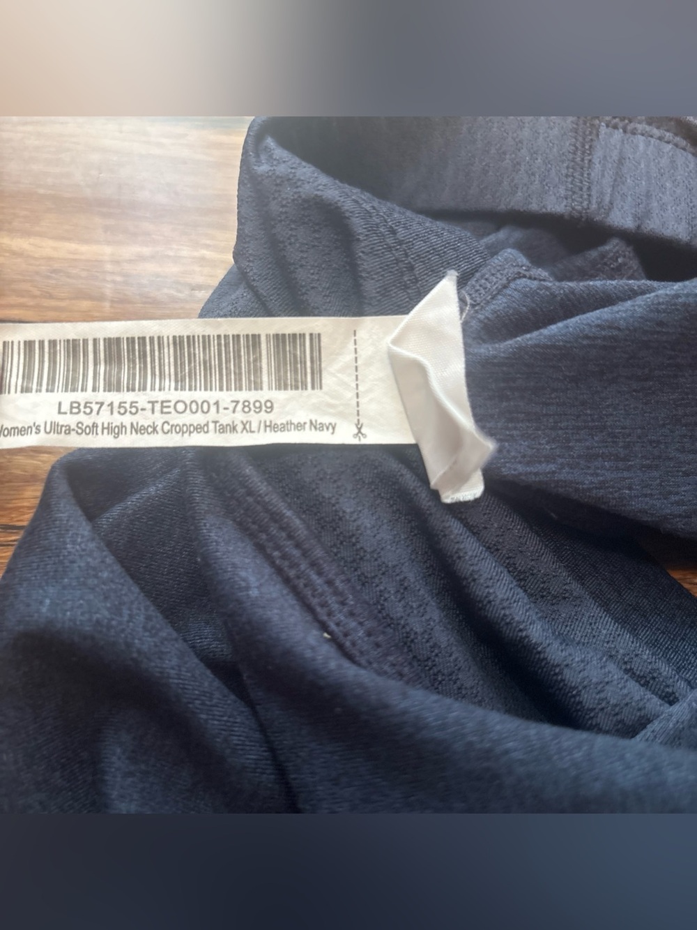 Quince Ultra-Form High-Neck Cropped Tank XL Heather Navy Blue Built-In Bra - Picture 7 of 7